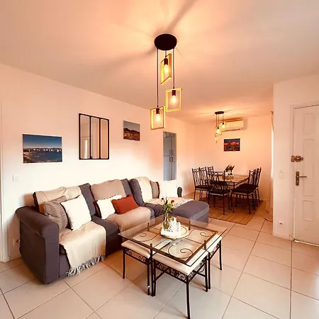 아파트 Grand Appartement 3 Chambres, 7 A 9 Personnes, A 300M De La Plage 생트막시메