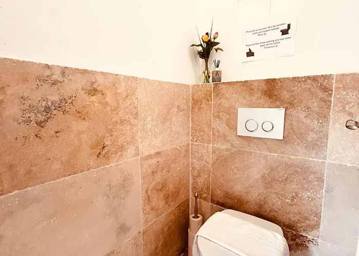 Apartment Grand Appartement 3 Chambres, 7 A 9 Personnes, A 300M De La Plage