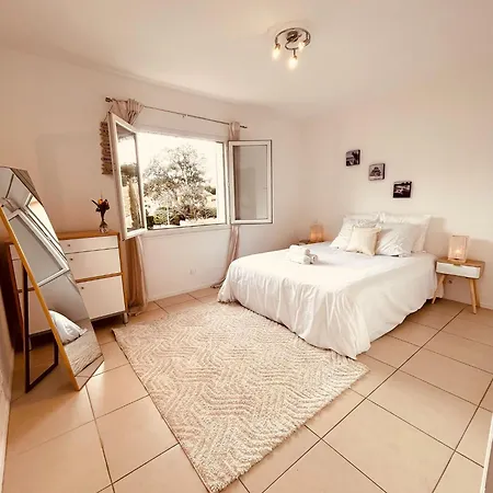 Grand appartement 3 chambres, 7 à 9 personnes, a 300M de la plage * Sainte-Maxime