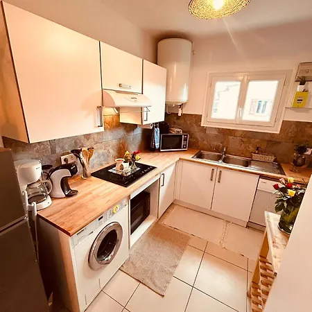 Apartment Grand 3 Chambres, 7 A 9 Personnes, A 300m De La Sainte-Maxime